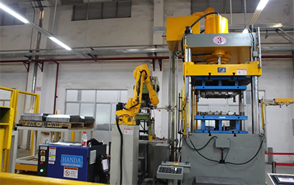 實現沖壓自動化的意義 實現沖壓自動化的意義