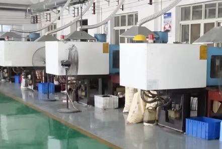 自動上料機的優勢及工作特點 自動上料機的優勢及工作特點